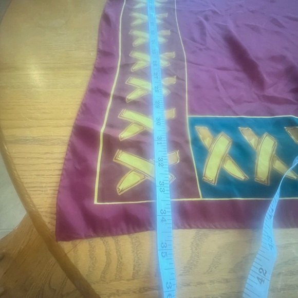 Vintage Silk Paloma Picasso Graphic Print Square Scarf Classic 1980’s Designer - Picture 6 of 7